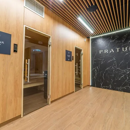 P R A T U M 33 Mikołajki