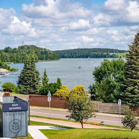 P R A T U M 33 Apartamento *